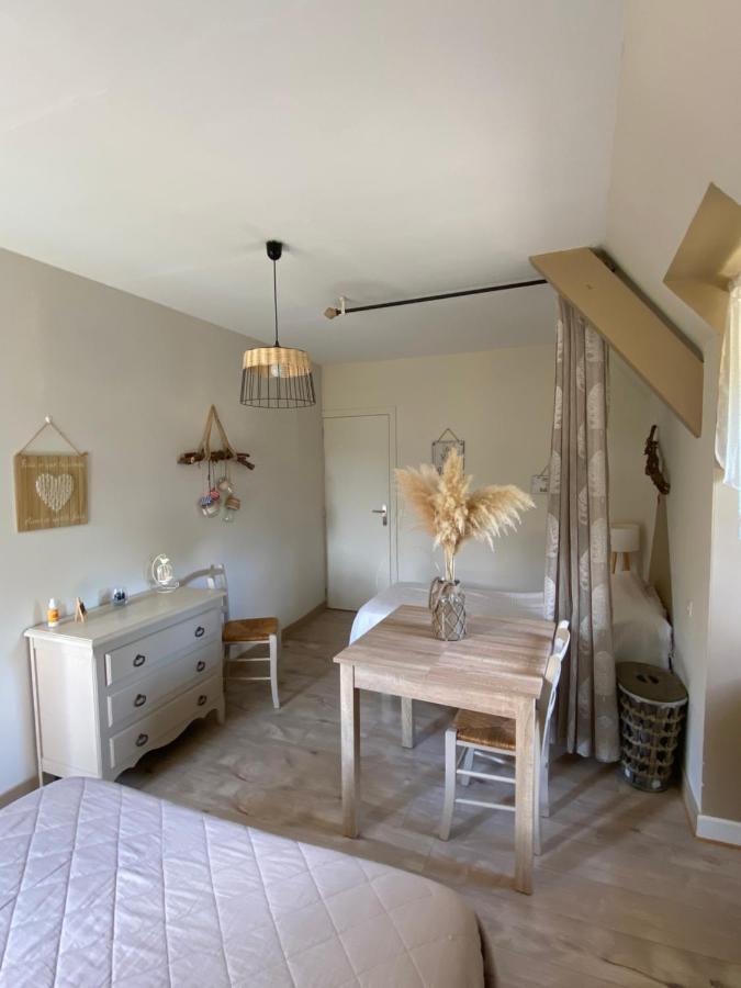Moulin De Latouille Bed & Breakfast Bagian luar foto