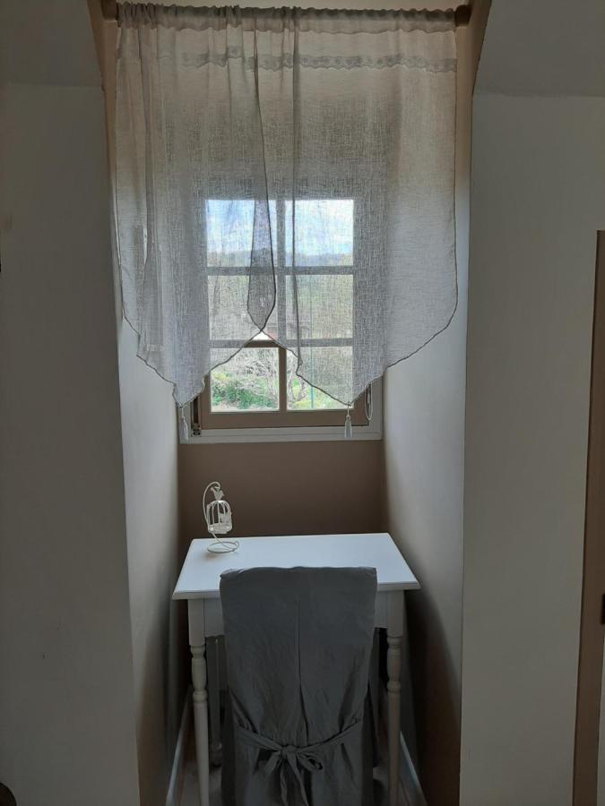 Moulin De Latouille Bed & Breakfast Bagian luar foto