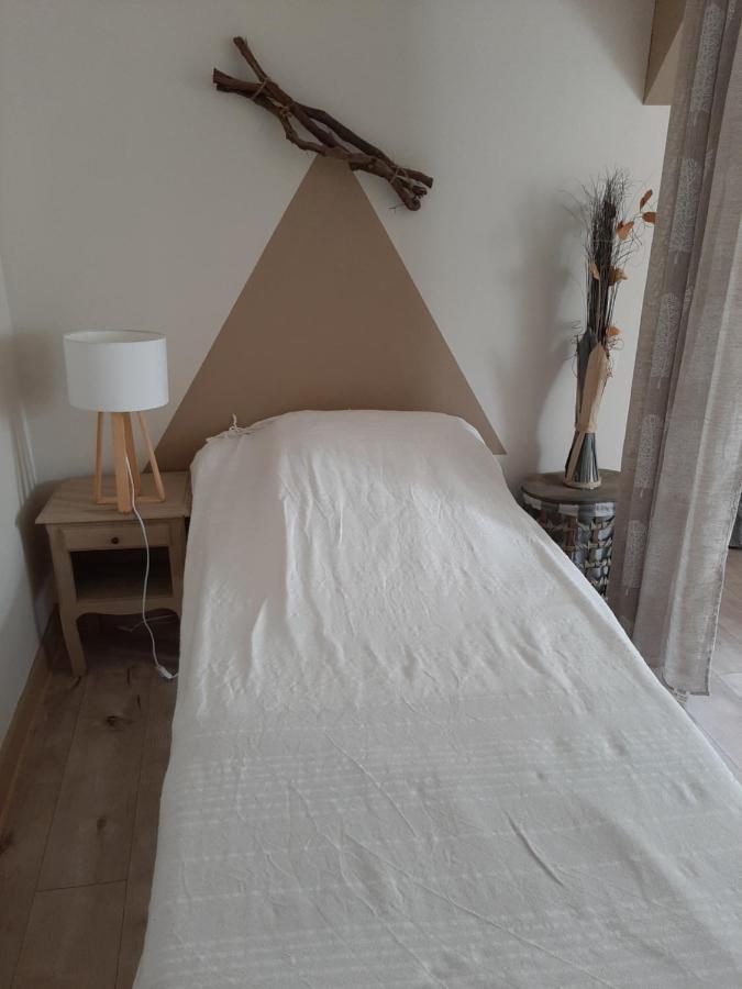 Moulin De Latouille Bed & Breakfast Bagian luar foto